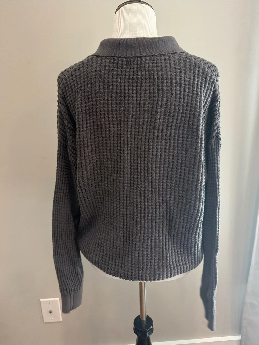 Standard Cloth Gray Waffle Knit Collared Pullover Sweater Men’s Small